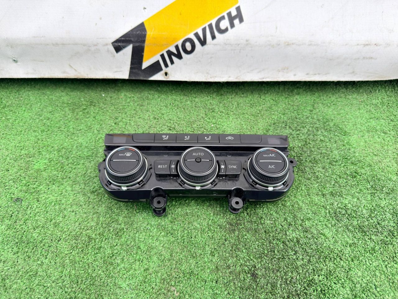 блок управления печки / климат-контроля Volkswagen Crafter 2 поколение (2016 - 2026), 7C0907044BJ, 5HB01390777 - фото №1