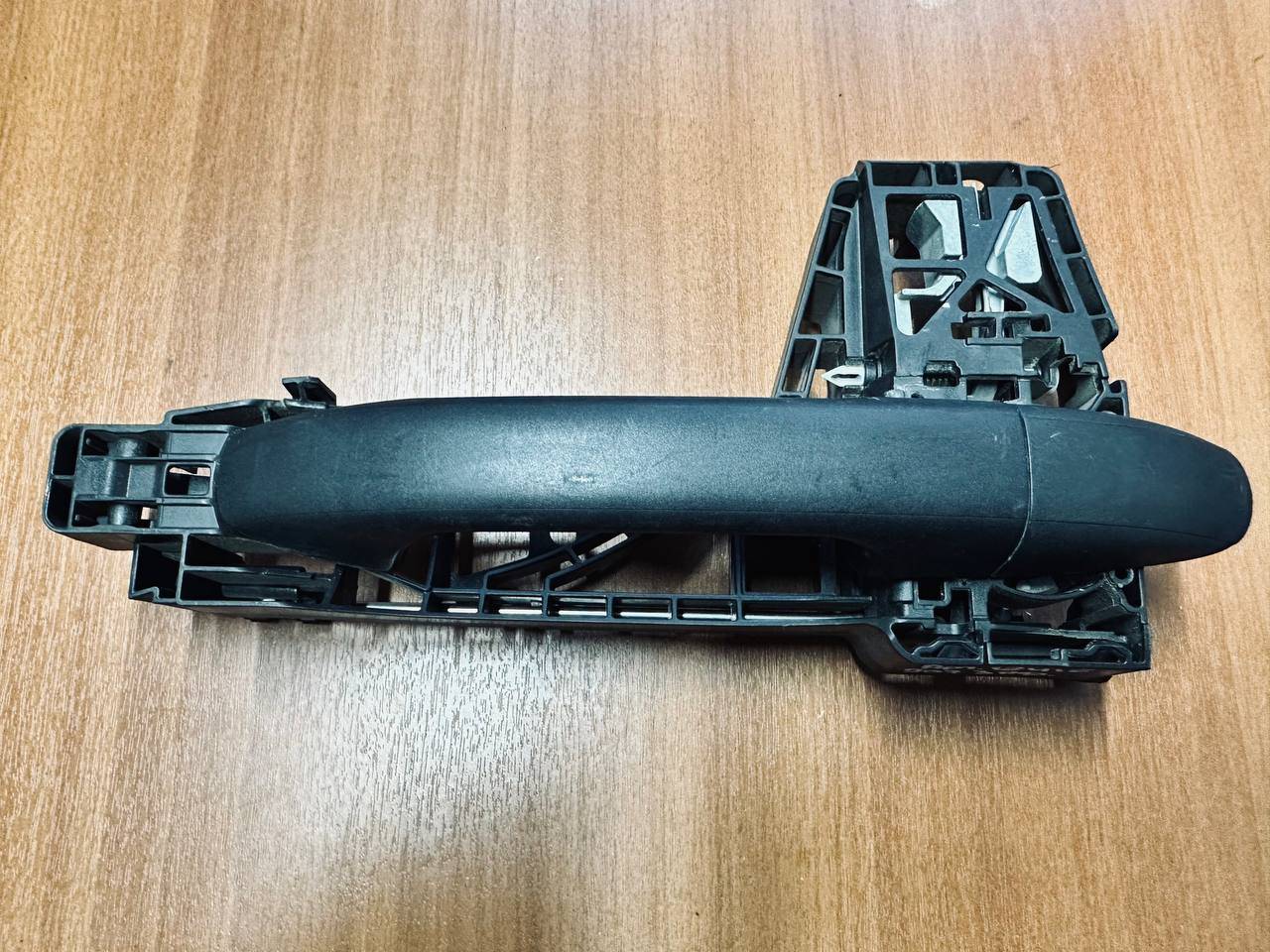 ручка наружная Mercedes-Benz Sprinter W907/W910 (2018 - 2026), A9107606800, A9107603600 - фото №1