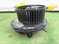 моторчик печки Volkswagen Crafter 2 поколение (2016 - 2026), 5WB819021, 5Q0907521F, CZ2468108261, F011500147, CZ0160601490 - фото №12