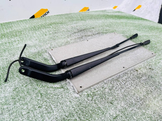 щеткодержатель (поводок стеклоочистителя, дворник) Mercedes-Benz Sprinter 2 поколение [рестайлинг] (W906) (2014 - 2018), A0018205944, A9068200644