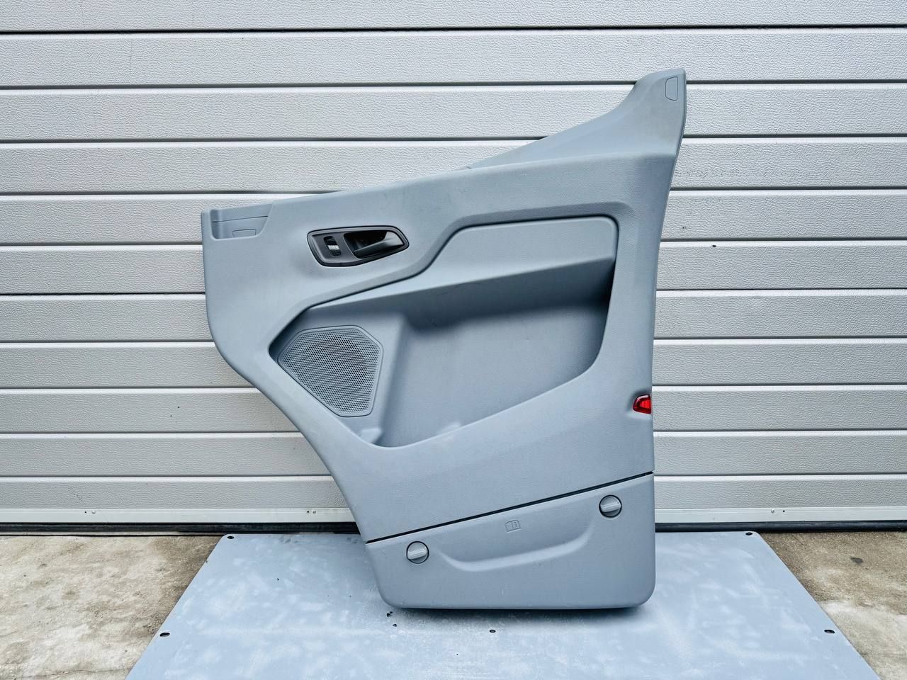 обшивка двери передняя правая Ford Transit 8 поколение (2013 - 2018), SD0526V2394201, BK31V23942AR36NC, BK31V23942, BK21V22600AC
