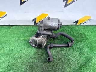 корпус масляного фильтра Volkswagen Transporter T5 (2003 - 2009), 2.5 л., AXD, дизель, 070115389B