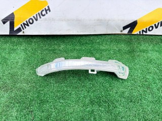 повторитель поворотов Volkswagen Passat B8 (2014 - 2020), 3G0949102