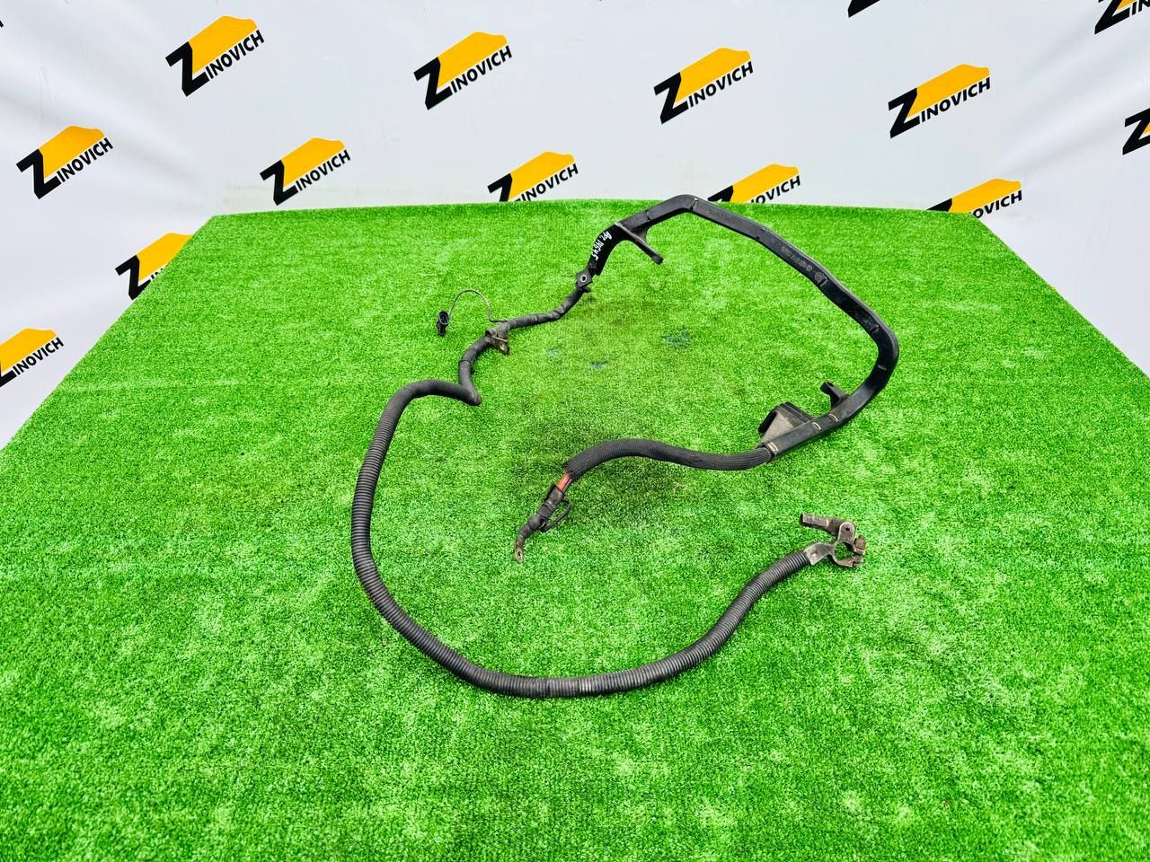 плюсовой провод аккумулятора Mercedes-Benz Sprinter W901-904 (1995 - 2000), 2.1 л., OM 611.987, дизель, 9015460061