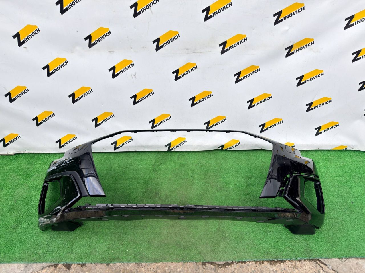 бампер передний Audi A3 8Y (2020 - 2024), 8Y0807437, 8Y0807410, 8Y0807233, 8Y0807409, 8Y0955159, 8Y0807241 - фото №1