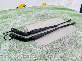 щеткодержатель (поводок стеклоочистителя, дворник) Mercedes-Benz Sprinter 2 поколение [рестайлинг] (W906) (2014 - 2018), A0018205944, A9068200644