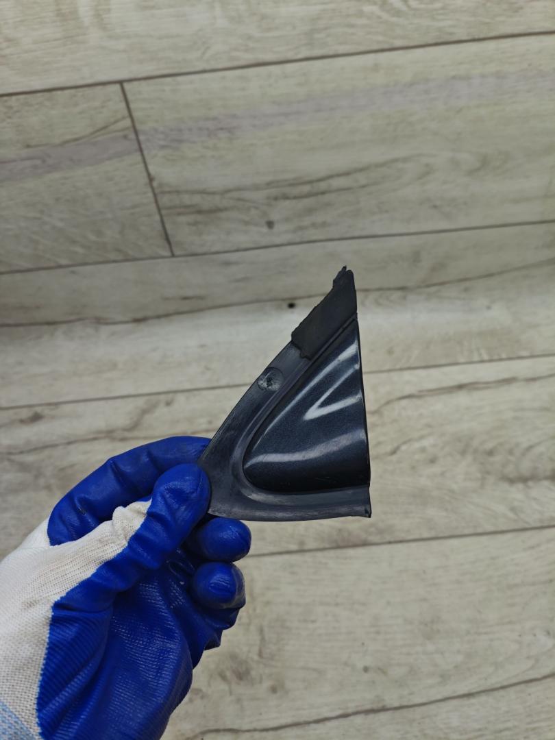 молдинг крыла Citroen C5 1 поколение 2001, 2.0 л., бензин, МКПП, универсал, 9634762977, 630 - фото №1