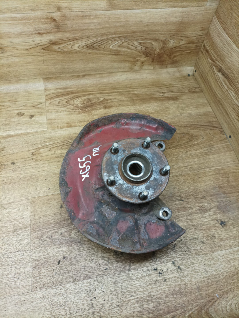 ступица передняя правая Lexus RX 1 поколение 2000, 3.0 л., 1MZ-FE, бензин, АКПП, внедорожник 5 дв., полный привод - фото №1