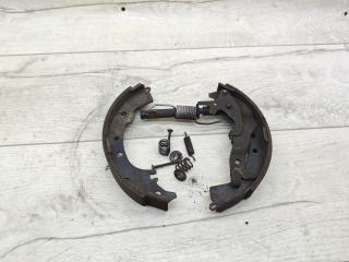 механизм развода задних тормозных колодок левый Toyota Picnic 1 поколение XM10 2000, 2.2 л., дизель, МКПП, минивэн