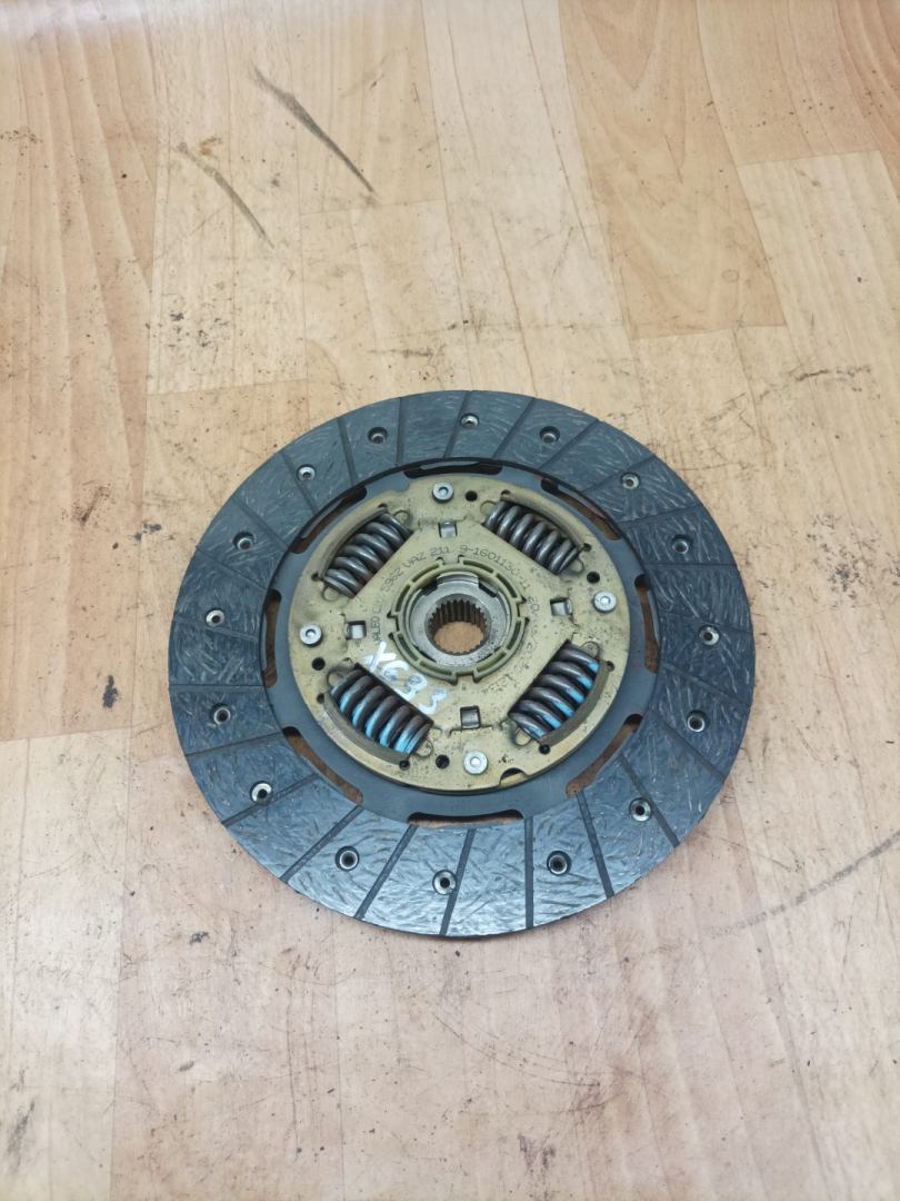диск сцепления Lada XRAY 1 поколение 2020, 1.8 л., бензин, МКПП, хетчбэк 5 дв., 21179-1601130-11 - фото №1