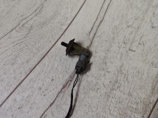 концевик капота Renault Laguna 2 поколение 2002, 1.8 л., бензин, МКПП, хетчбэк 5 дв.