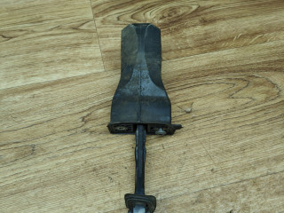 ограничитель открывания двери Volkswagen Polo 5 поколение 2011, 1.6 л., CFNA, бензин, МКПП, седан