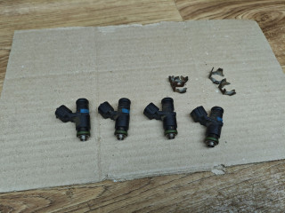 форсунка Volkswagen Polo 5 поколение 2011, 1.6 л., CFNA, бензин, МКПП, седан, B, 03C906031A