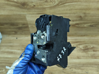 замок двери задней правой Lada Vesta 1 поколение 2017, 1.6 л., бензин, МКПП, седан, 8450007866