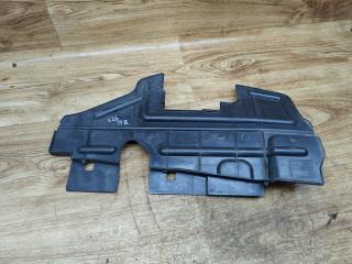 воздуховод (дефлектор) радиатора Toyota Avensis 2 поколение (T250) [рестайлинг] 2006, 1.6 л., 3ZZ-FE, бензин, МКПП, седан, 93293-05050