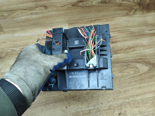 блок комфорта Volkswagen Polo 5 поколение 2011, 1.6 л., CFNA, бензин, МКПП, седан, 6RU937085A