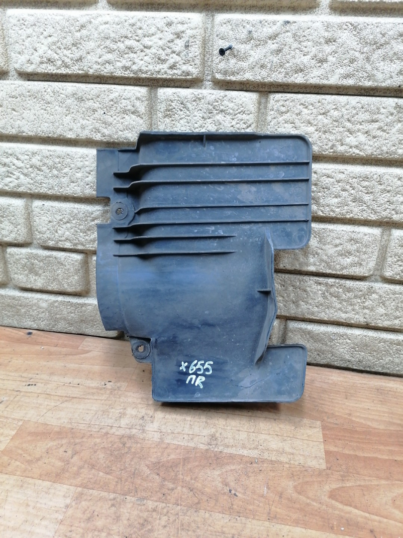 защита двигателя Lexus RX 1 поколение 2000, 3.0 л., 1MZ-FE, бензин, АКПП, внедорожник 5 дв., полный привод, 53736-33020 - фото №1