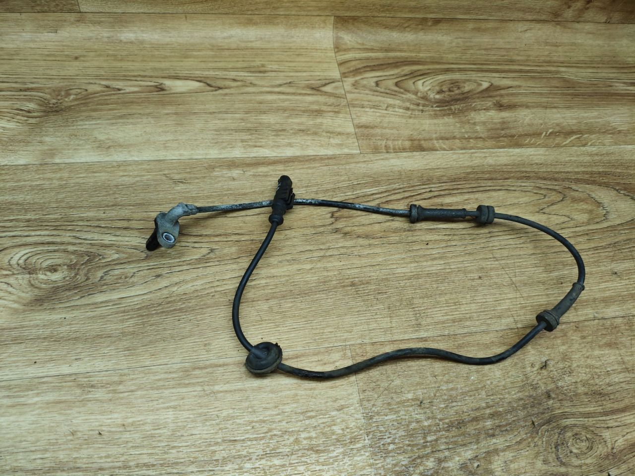 датчик ABS Lada Vesta 1 поколение 2017, 1.6 л., бензин, МКПП, седан, 0265009797, 8450006894, F00C1G0016 - фото №1