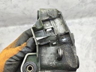кронштейн КПП Volkswagen Multivan T5 (2003 - 2009), 2.5 л., AXE, дизель, МКПП, микроавтобус, полный привод, 7H0711781D