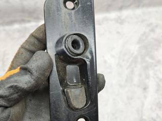 ограничитель открывания двери Volkswagen Multivan T5 (2003 - 2009), 2.5 л., AXE, дизель, МКПП, микроавтобус, полный привод, 7H0843637D