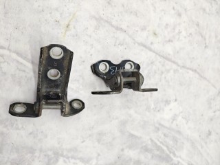 петля двери Toyota Corolla 10 поколение (E140/E150) (2007 - 2010), 1.4 л., 4ZZ-FE, бензин, МКПП, седан