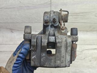 суппорт задний правый Renault Laguna 2 поколение 2002, 1.8 л., бензин, МКПП, хетчбэк 5 дв.