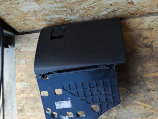 бардачок Opel Vectra C [рестайлинг] 2005, 1.9 л., Z 19 DT, дизель, МКПП, универсал