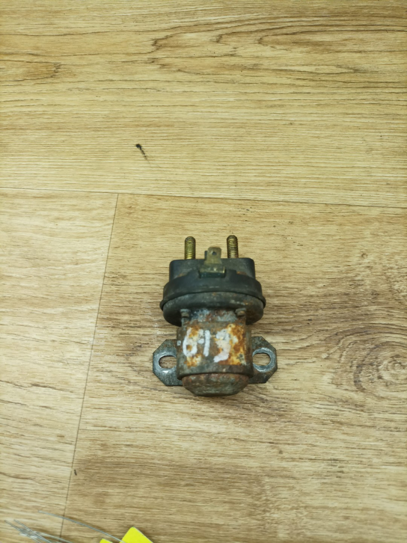 реле накала свечей Hyundai Galloper 2 поколение 1999, 2.5 л., D4BH, дизель, МКПП, внедорожник 5 дв. - фото №1