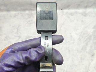 замок ремня безопасности Volkswagen Multivan T5 (2003 - 2009), 2.5 л., AXE, дизель, МКПП, микроавтобус, полный привод, 7H0857877