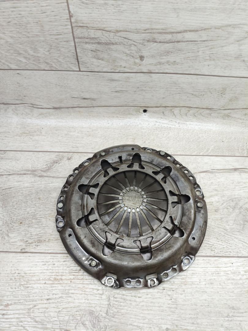 корзина сцепления Citroen C5 1 поколение 2001, 2.0 л., бензин, МКПП, универсал - фото №1