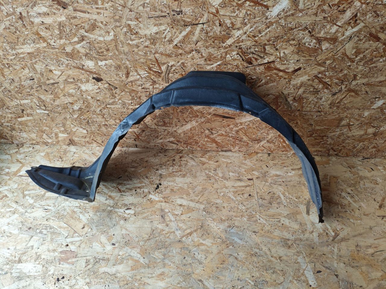 защита арок передняя левая (подкрылок) Toyota Picnic 1 поколение 1998, 2.2 л., 3C-TE, дизель, МКПП, минивэн - фото №1