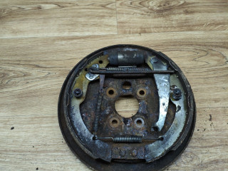 защитный кожух тормозного механизма Volkswagen Polo 5 поколение 2011, 1.6 л., CFNA, бензин, МКПП, седан