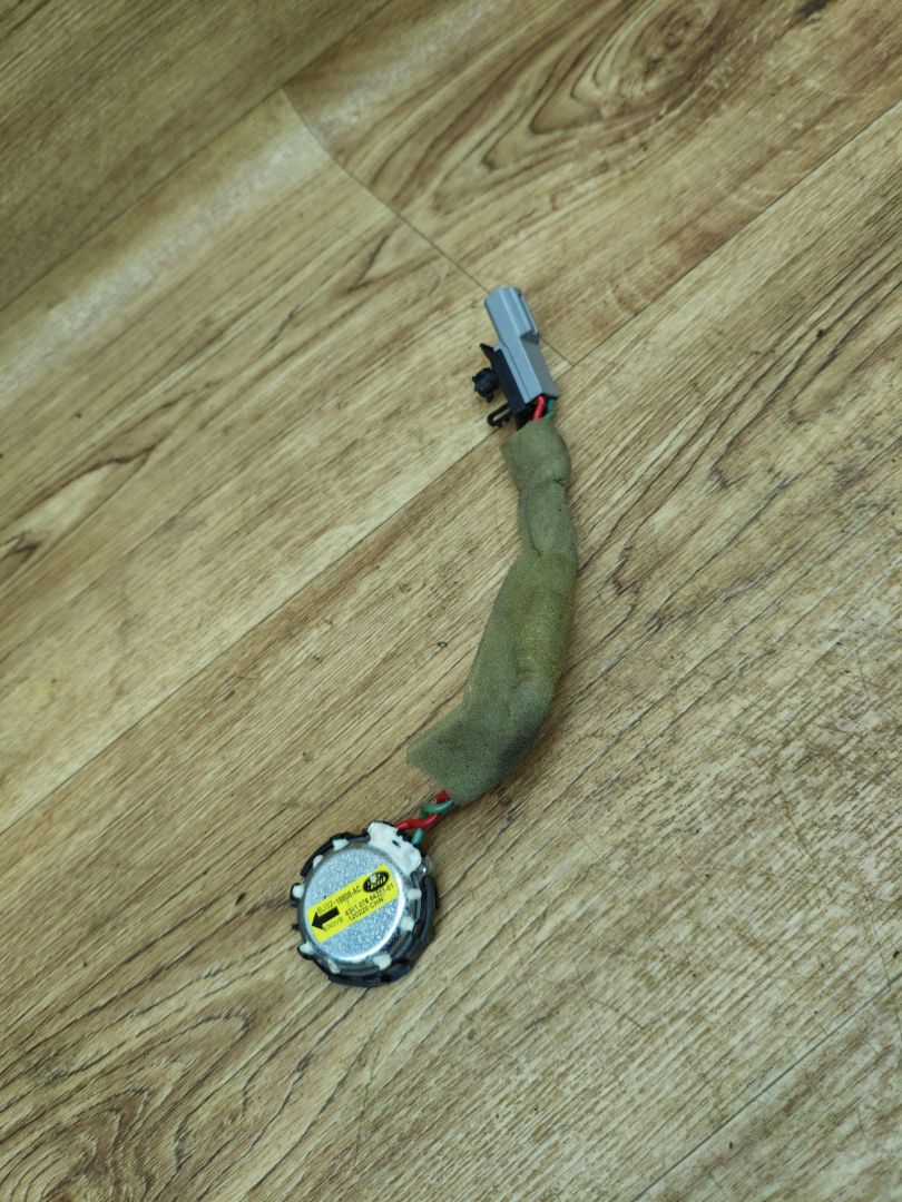 динамик двери Land Rover Range Rover Evoque L538 2012, 2.2 л., 224DT, дизель, МКПП, внедорожник 5 дв., BJ32-18808-AC - фото №1