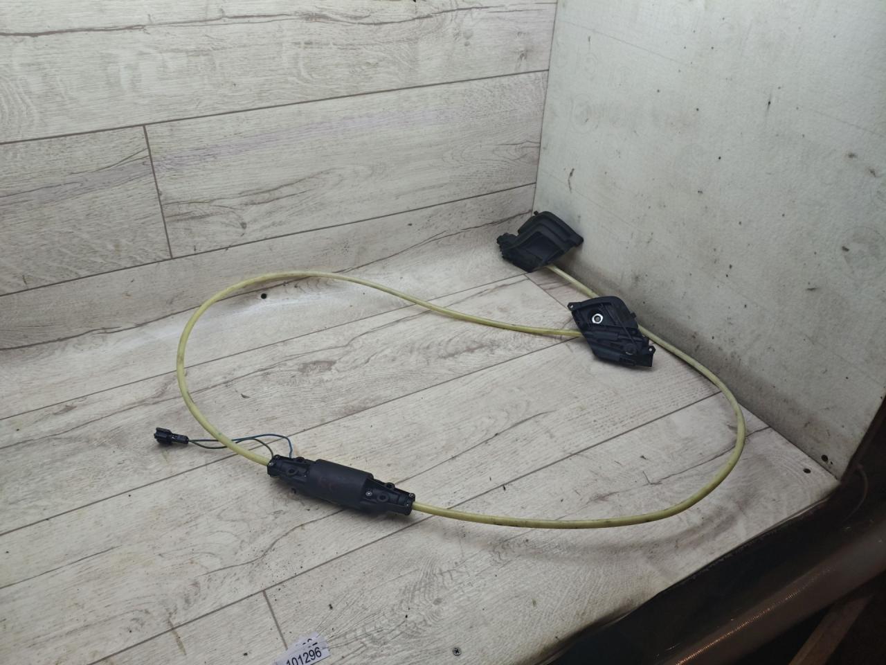 подъемник шторки Mercedes-Benz E-Класс W210/S210 (1995 - 1999), 2.2 л., дизель, АКПП, универсал, A2118205442 - фото №1