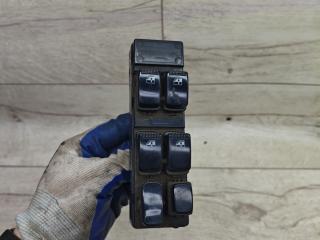 блок управления стеклоподъемниками Hyundai Terracan 1 поколение 2004, 2.5 л., дизель, АКПП, внедорожник 5 дв.