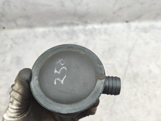 маслоотделитель (сапун) Volkswagen Multivan T5 (2003 - 2009), 2.5 л., AXE, дизель, МКПП, микроавтобус, полный привод, 070129101A