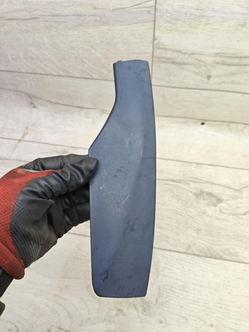 крышка (заглушка) рейлинга Chery Tiggo (T11) 1 поколение 2007, 2.4 л., бензин, МКПП, внедорожник 5 дв. - фото №1