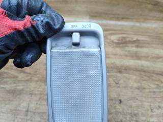 фонарь салона (плафон) Chery Tiggo (T11) 1 поколение 2007, 2.4 л., бензин, МКПП, внедорожник 5 дв.