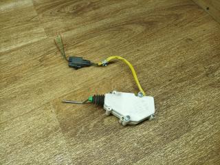 замок лючка топливного бака Volkswagen Sharan 1 поколение 1995, 2.0 л., ADY, бензин, МКПП, минивэн, 7M0959775C