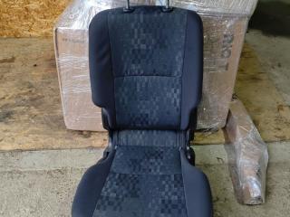 салон (комплект сидений) Toyota Avensis Verso 1 поколение 2003, 2.0 л., дизель, МКПП, минивэн