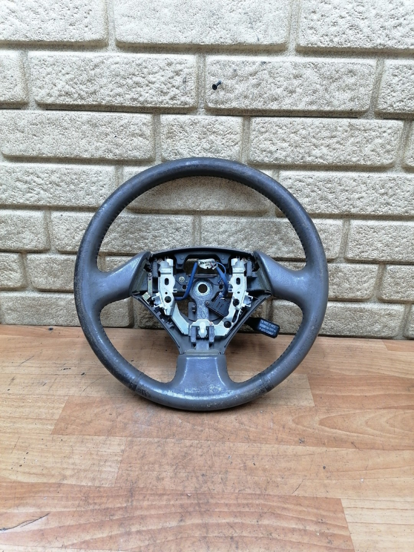 руль Lexus RX 1 поколение 2000, 3.0 л., 1MZ-FE, бензин, АКПП, внедорожник 5 дв., полный привод - фото №1