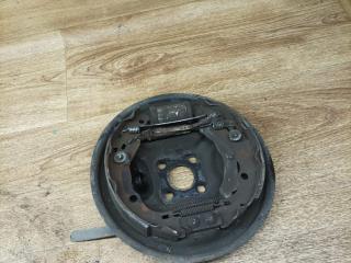 защитный кожух тормозного механизма Renault Logan 2 поколение [рестайлинг] 2019, 1.6 л., K7M 812, бензин, МКПП, седан