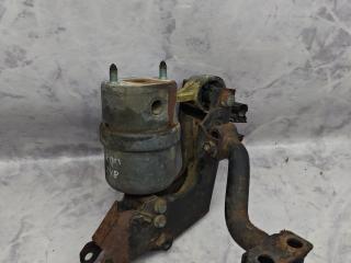 подушка крепления КПП Volkswagen Caravelle T4 2001, 2.5 л., дизель, МКПП, минивэн, 7D0399107AL, 7D0199131A, 7D0399111