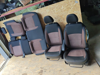 салон (комплект сидений) Lada Vesta 1 поколение 2017, 1.6 л., бензин, МКПП, седан