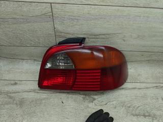 фонарь задний правый Toyota Avensis 1 поколение (T220) (1997 - 2000), 2.0 л., 2C-TE, дизель, МКПП, седан