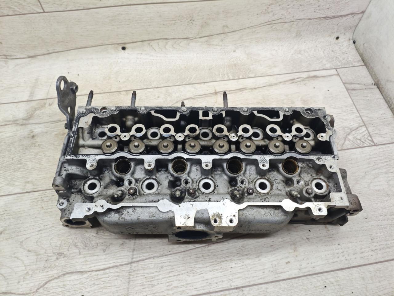 головка блока цилиндров Peugeot 308 T9 2015, 1.6 л., дизель, МКПП, универсал, 9684504780, 9684487210 - фото №1