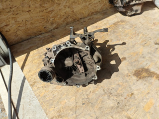 КПП механическая (МКПП) Volkswagen Polo 5 поколение 2011, 1.6 л., CFNA, бензин, МКПП, седан, 02T301103AB