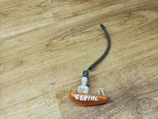 повторитель поворота на крыле левый Lada Priora 1 поколение [рестайлинг] (2013 - 2018), 1.6 л., бензин, МКПП, хетчбэк 5 дв.