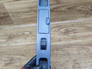 пепельница Toyota Picnic 1 поколение XM10 2000, 2.2 л., дизель, МКПП, минивэн