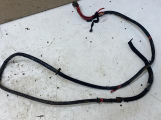 плюсовой провод аккумулятора Mercedes-Benz Vito W638 1998, 2.3 л., дизель, МКПП, микроавтобус, 6385400330, 6385400630